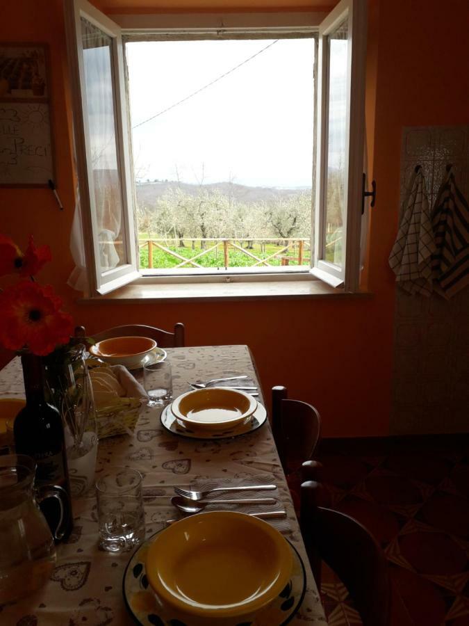 Alle Preci Country House Santa Restituta Exteriér fotografie