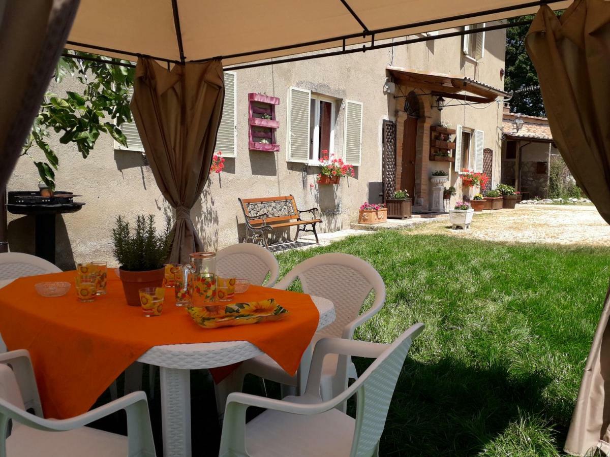 Alle Preci Country House Santa Restituta Exteriér fotografie